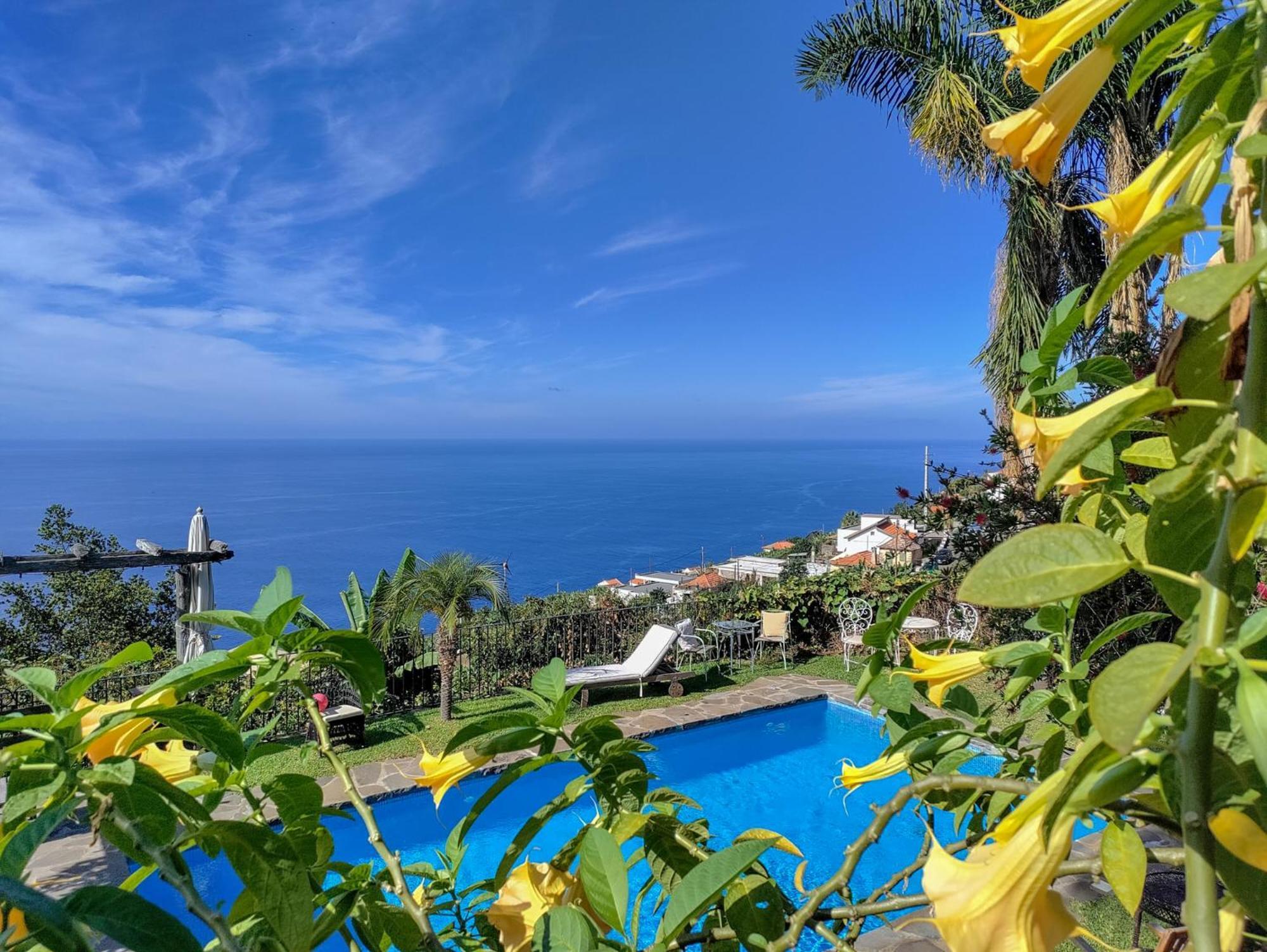 Calhau Grande Hotell Arco da Calheta  Exteriör bild