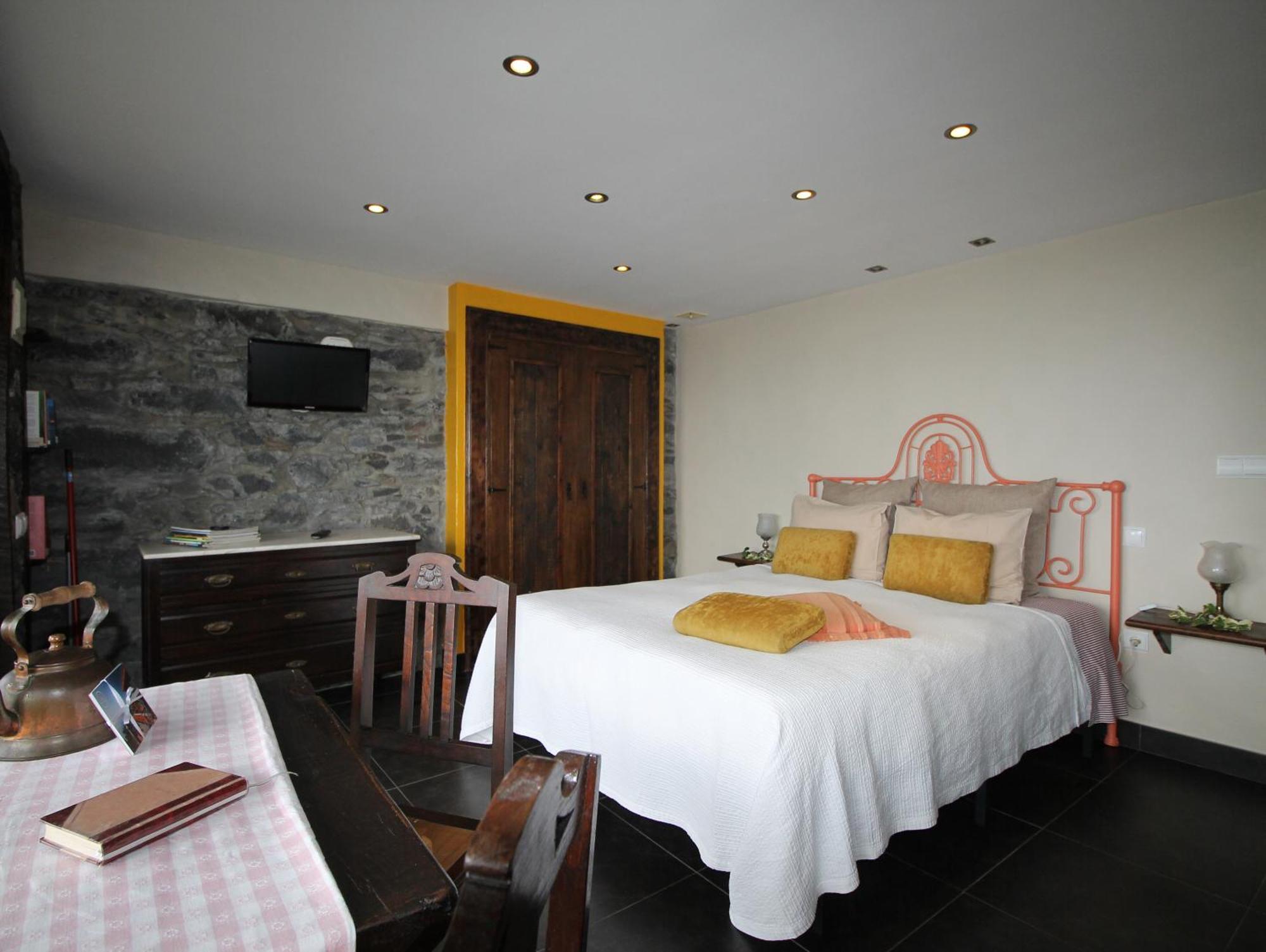 Calhau Grande Hotell Arco da Calheta  Rum bild