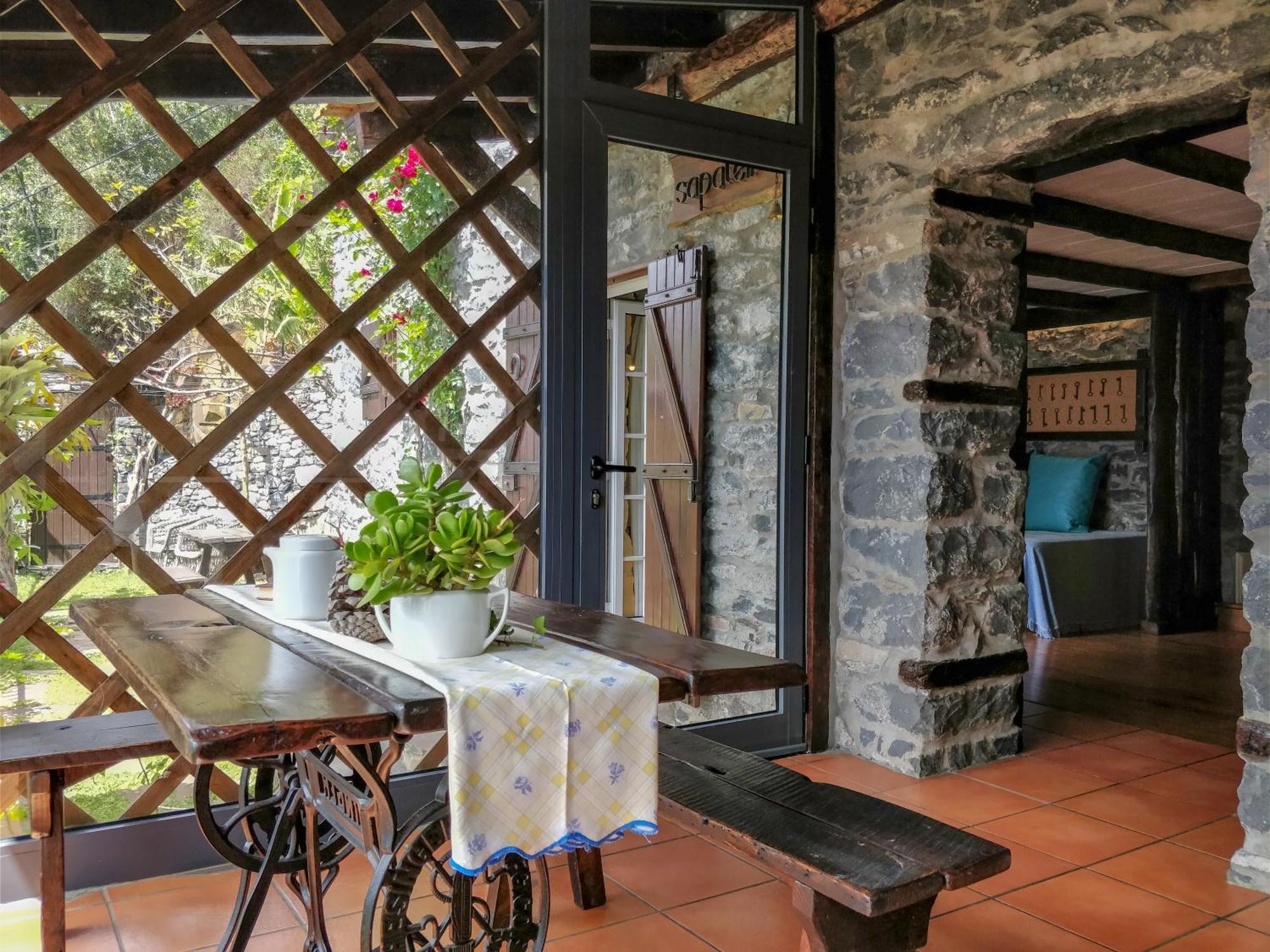 Calhau Grande Hotell Arco da Calheta  Rum bild